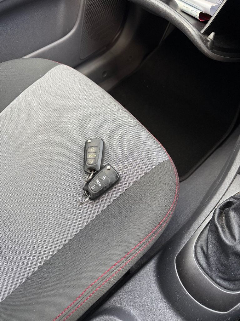 Kia, RIO, Hatchback, 2010, Manual, 1493 (cc), 5 doors