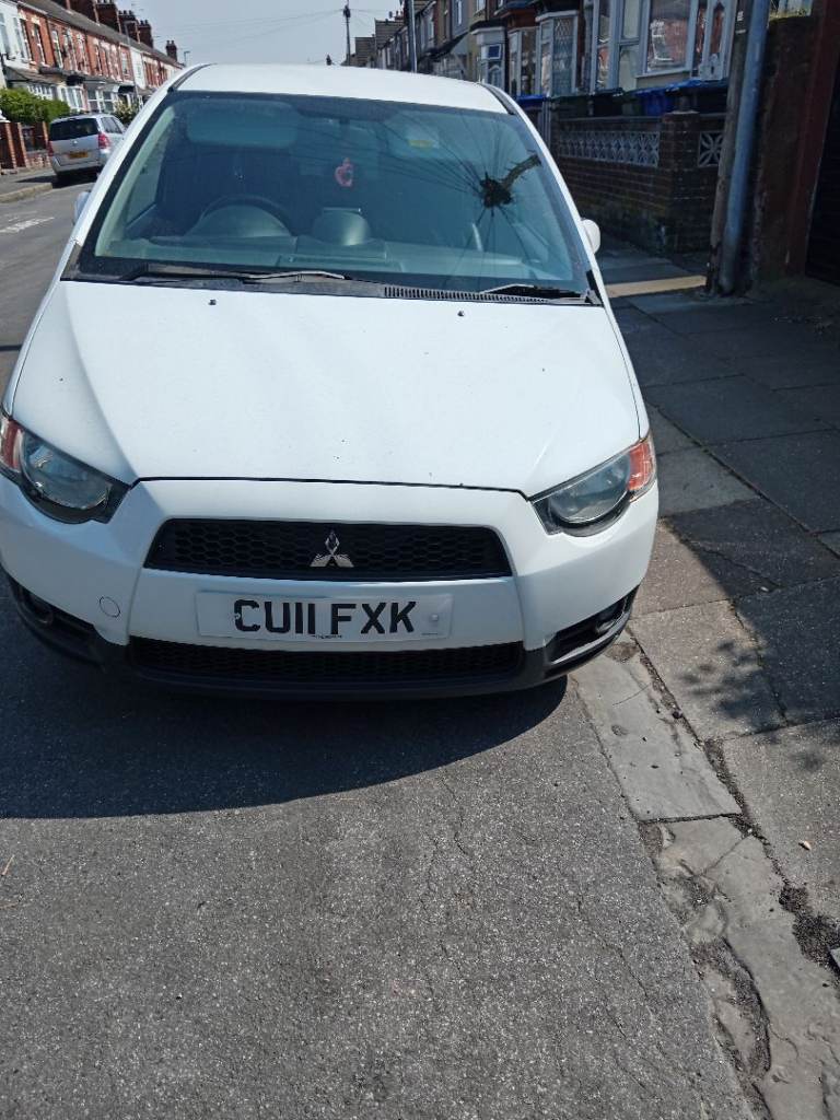 Mitsubishi, COLT, Hatchback, 2011, Manual, 1332 (cc), 5 doors
