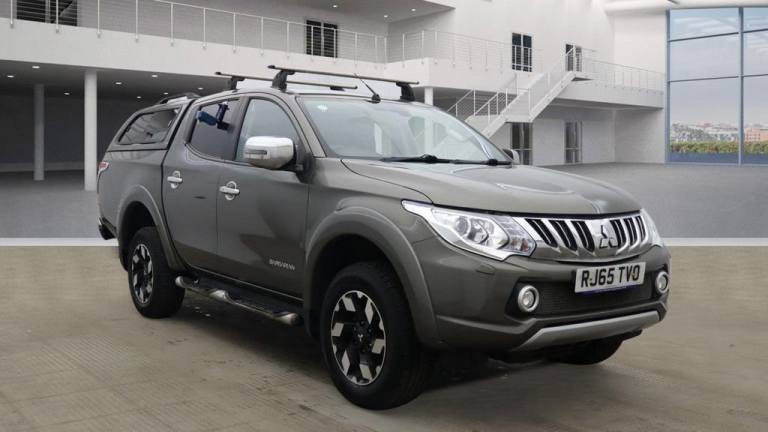 2015 Mitsubishi L200 2.4 DI-D DC Barbarian Pickup Double Cab 4dr Diesel Auto 4WD Euro 5 (178 ps) ...