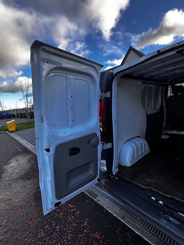 Vauxhall, VIVARO, Panel Van, 2008, Manual, 1995 (cc)