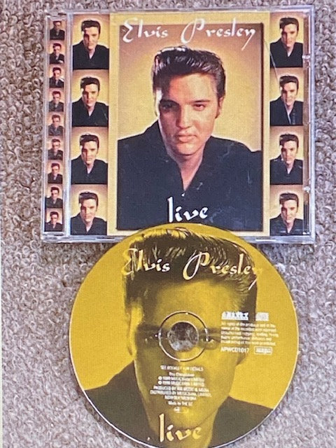 Elvis CD: 'Live' *EX*