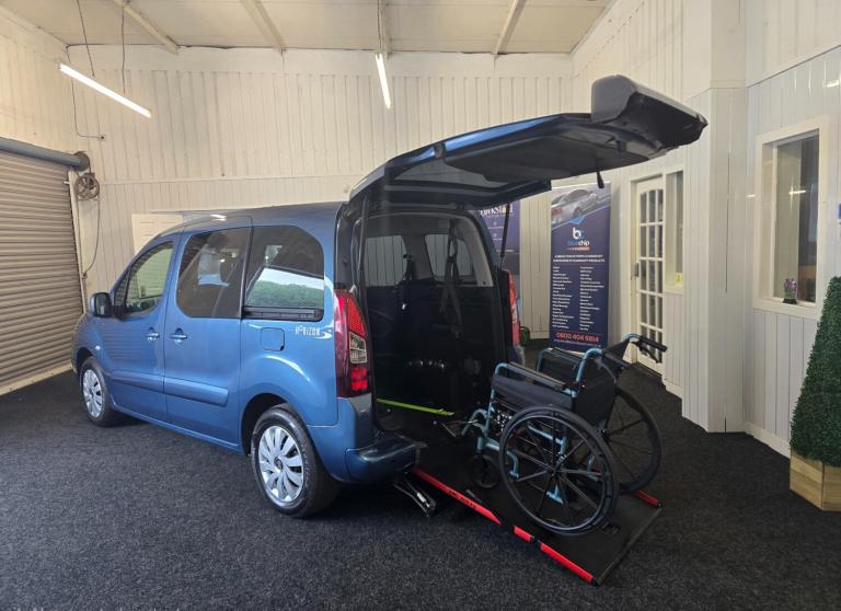 2016 Peugeot Partner Tepee 1.6 BlueHDi 100 Allure= Wheel Chair Access Vehicle MPV Diesel Manual