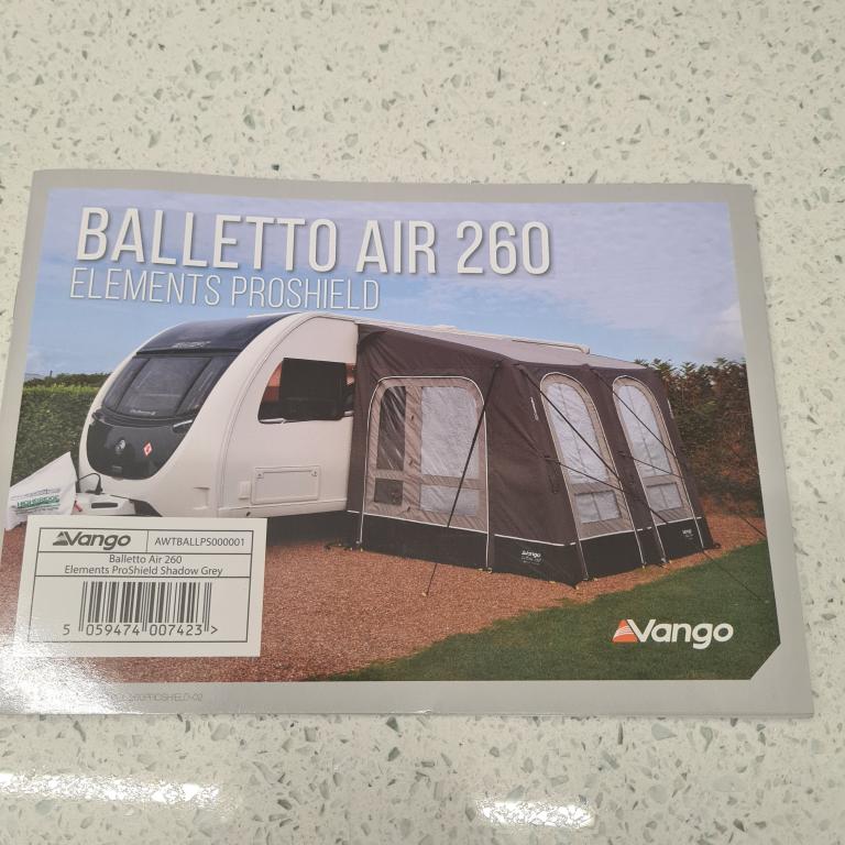 Vango Balletto 260 air awning & carpet