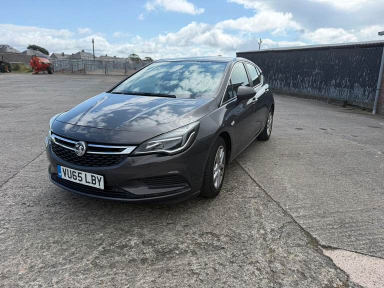 Vauxhall, ASTRA, Hatchback, 2016, Manual, 1598 (cc), 5 doors