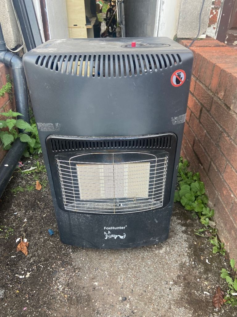 Featherlite Gas Heater with Gas Bottle – Good Condition
