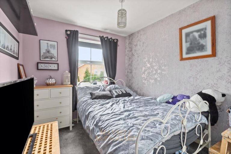 Cream  Metal Double Bed Frame – Good Condition