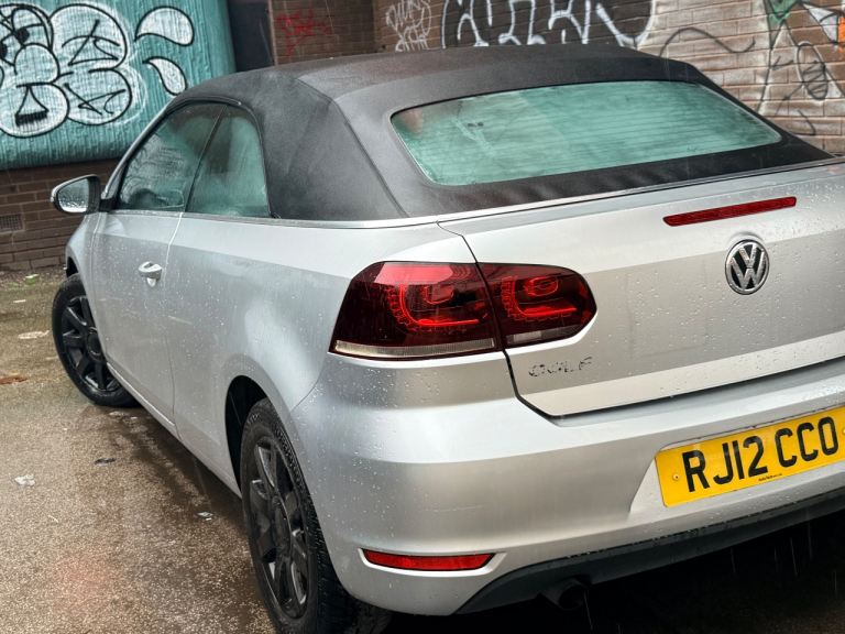 Volkswagen, GOLF, Convertible, 2012, Manual, 1598 (cc), 2 doors