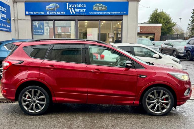 2019 Ford Kuga 2.0 TDCi 180 ST-Line Edition 5dr Auto HATCHBACK DIESEL Automatic