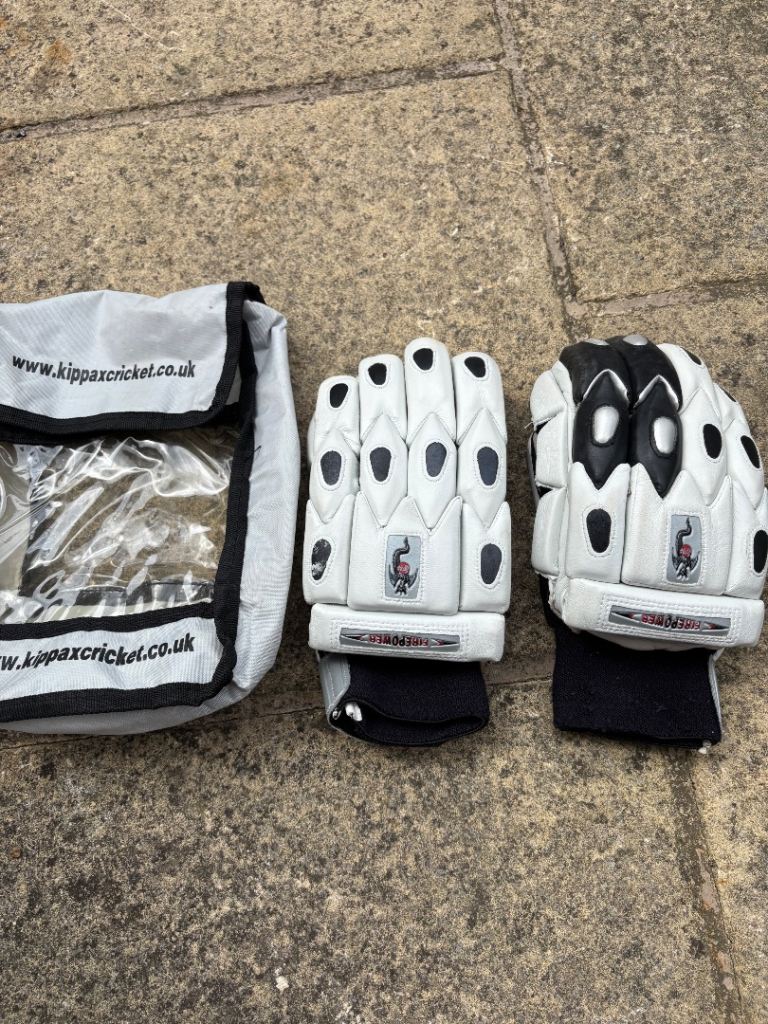 Kippax Firepower Cricket Batting Gloves Right Handed Mens 