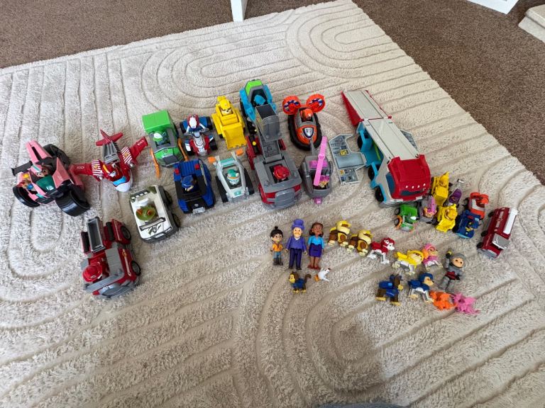 Paw patrol toys bundle 