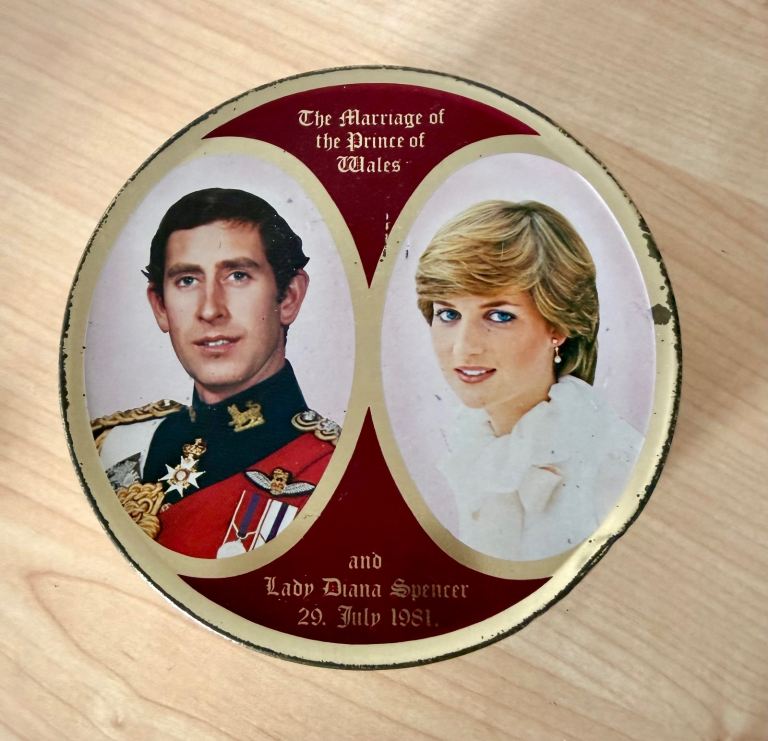 Vintage Charles & Diana Royal Wedding Commemorative Sweet Tin - 1981