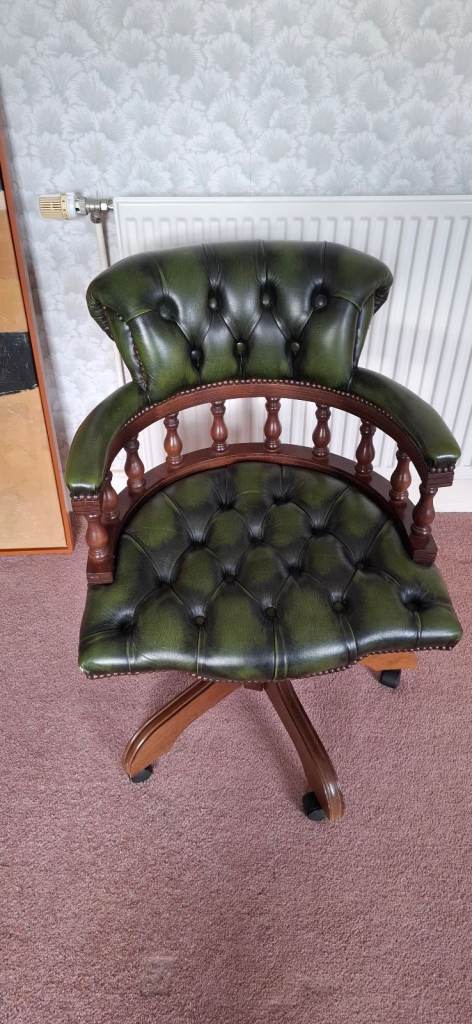Green Leather Swivel Office Chair – George Street Furnishers 