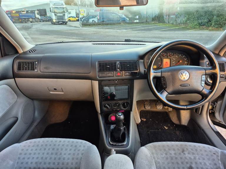 Volkswagen, GOLF, Hatchback, 2003, Manual, 1896 (cc), 5 doors