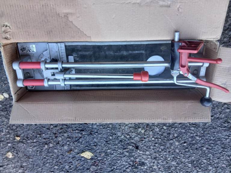 ScrewFix Tile Cutter