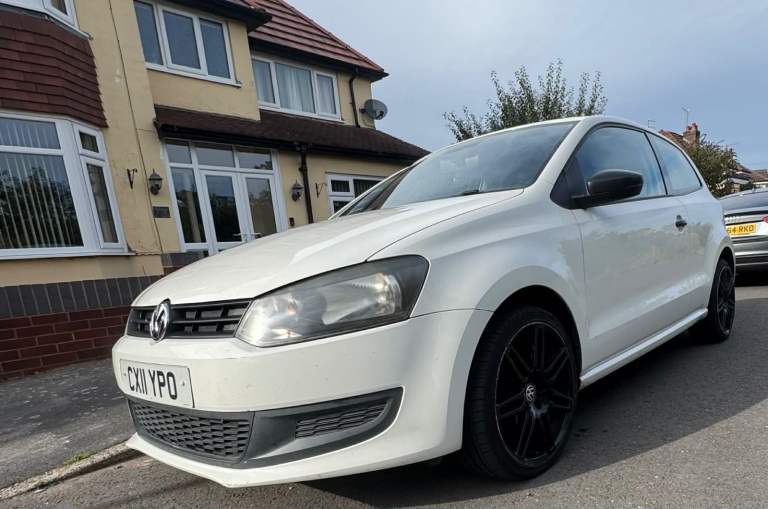 Volkswagen, POLO, Hatchback, 2011, Manual, 1198 (cc), 3 doors