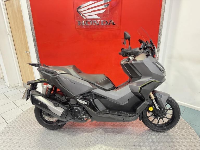2023 '23' Honda ADV350