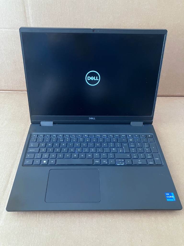 Dell Precision 7670 | i7 , NVIDIA RTX 2000 , 32GB RAM DDR5, 512GB NVMe