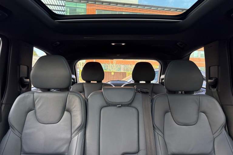 2022 Volvo XC90 2.0h T8 Recharge 18.8kWh Inscription Pro SUV 5dr Petrol Plug-in Hybrid Auto ESTAT...