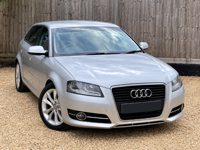 Audi, A3, Hatchback, 2010, Manual, 1197 (cc), 5 doors
