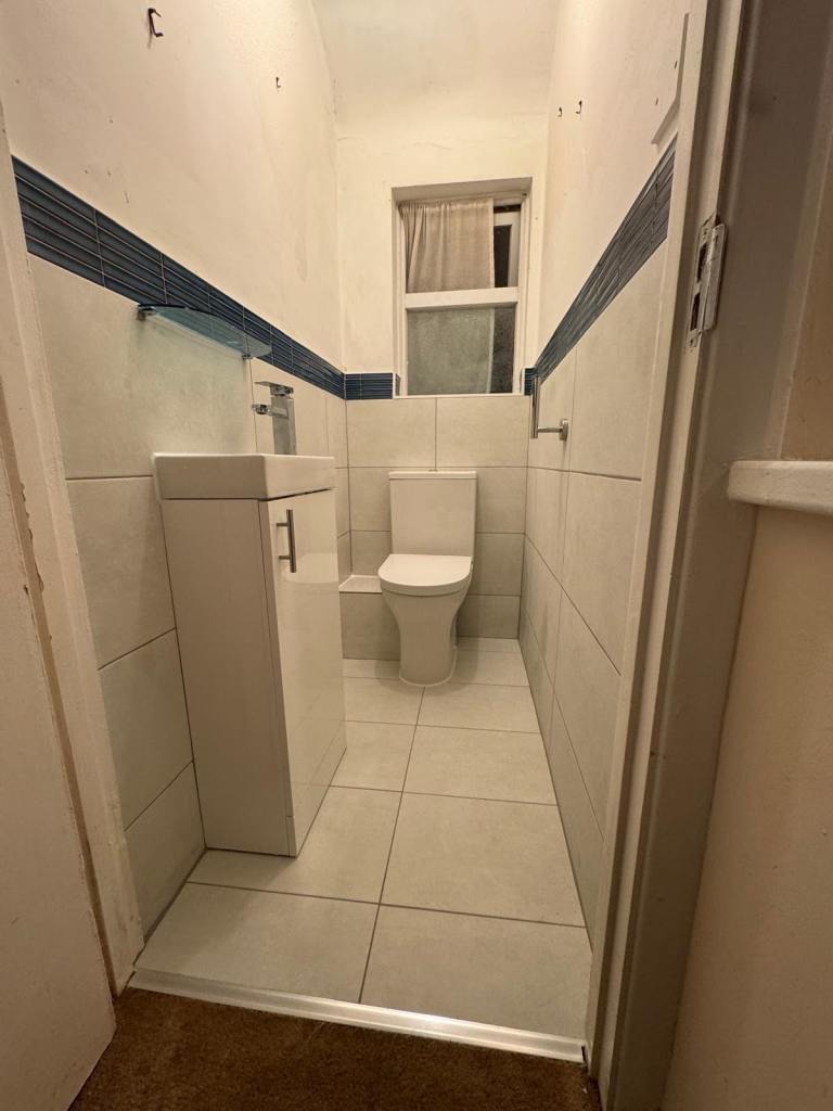 PLUMBER,TILER AND HANDYMAN 