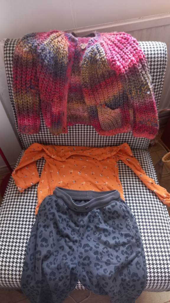 Large bundle of girls clothes
