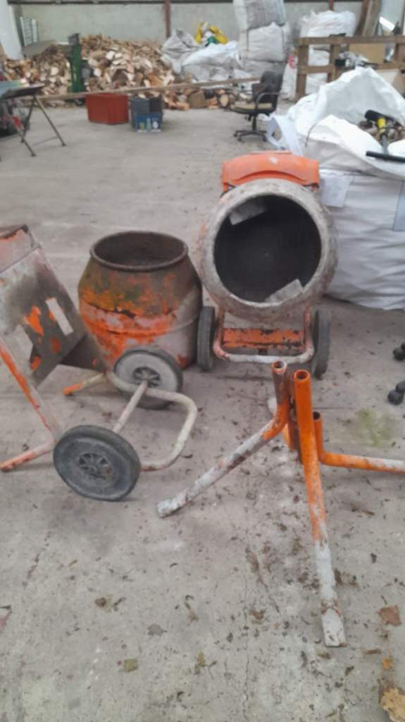 image for Mini cement mixer