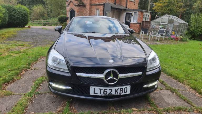 Mercedes-Benz SLK Convertible 2012 Semi-Auto 2143 (cc) 2 doors