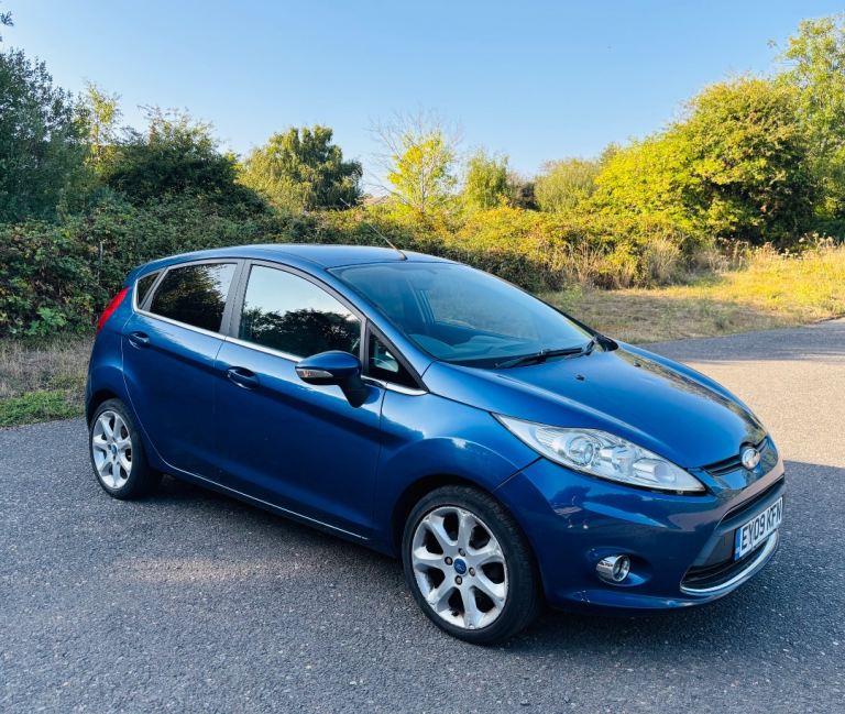 Ford, FIESTA, Hatchback, 2009, Manual, 1388 (cc), 5 doors
