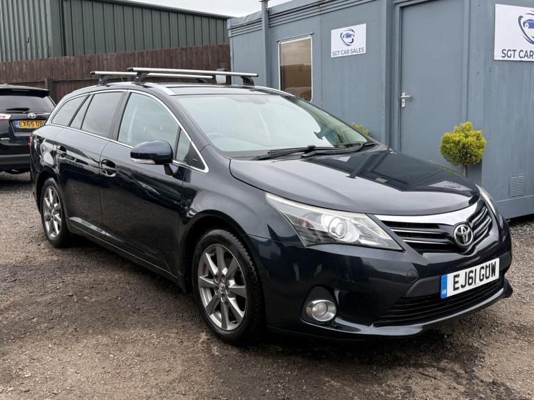 TOYOTA AVENSIS 1.8 V-Matic T4 Tourer Euro 5 5dr 2011
