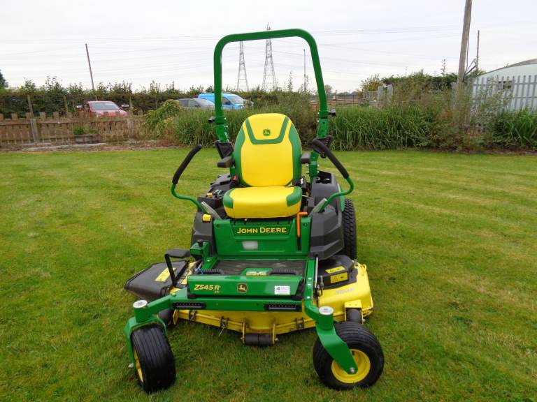 2021 John Deere Z545R Grass Cutter Mower AS NEW! £5,900 + VAT (ONO)