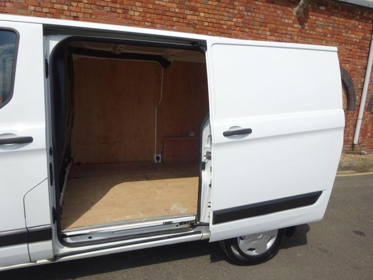 2022 Ford Transit Custom 2.0 300 EcoBlue Trend L1 H1 Euro 6 (s/s) 5dr PANEL VAN Diesel Manual