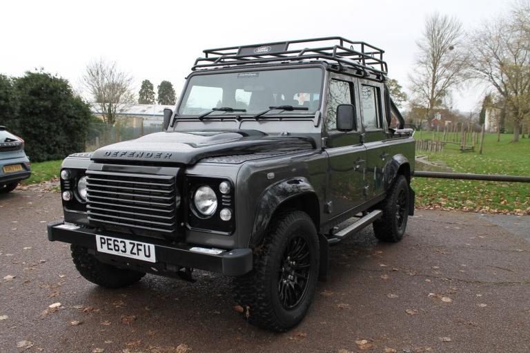 2013 Land Rover Defender County Double Cab PickUp TDCi [2.2] PICK UP Diesel Manual