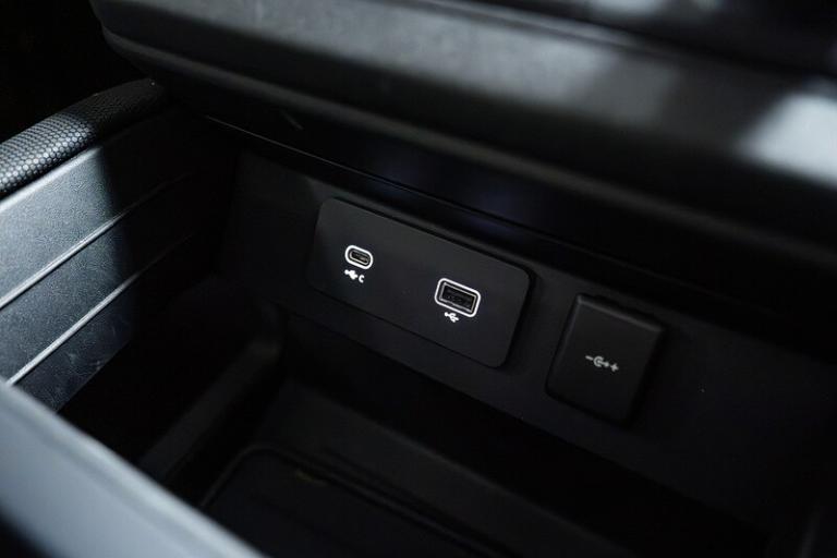 2021 Land Rover Defender 90 P525 V8 Carpathian Edition SUV Petrol Automatic