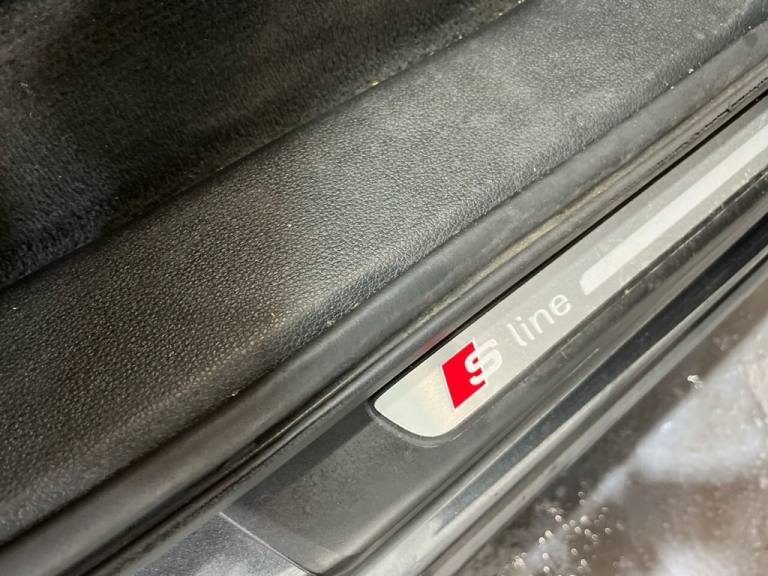 2017 Audi Q7 3.0 TDI V6 S line SUV 5dr Diesel Tiptronic quattro Euro 6 (s/s) (272 ps) ESTATE Dies...