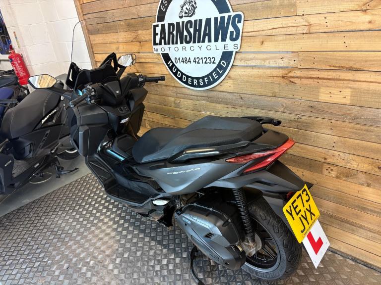 Honda NSS 125 AD-P FORZA