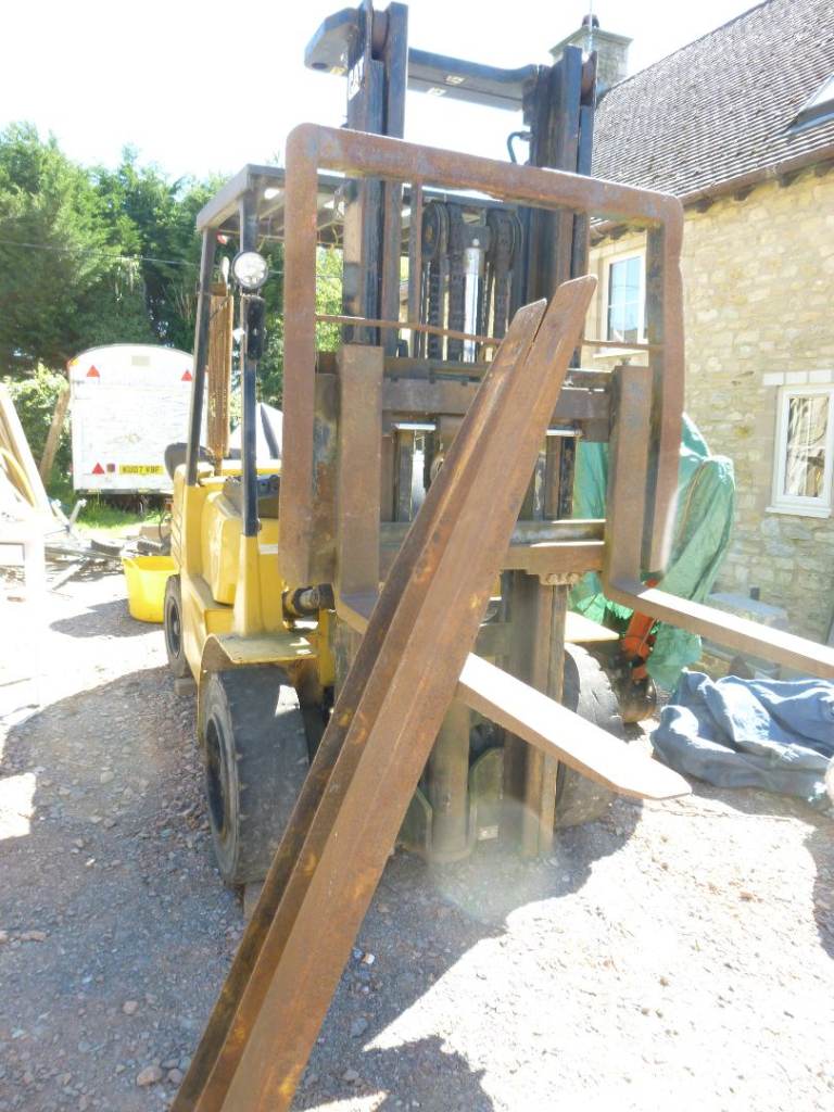 Caterpillar DP30