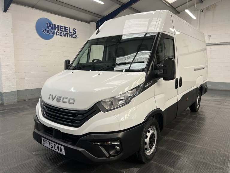 2025 Iveco Daily 2.3D HPI 14V 35S 3520 Panel Van 5dr Diesel HiMatic MWB H2 Euro 6 (s/s) (136 Pane...