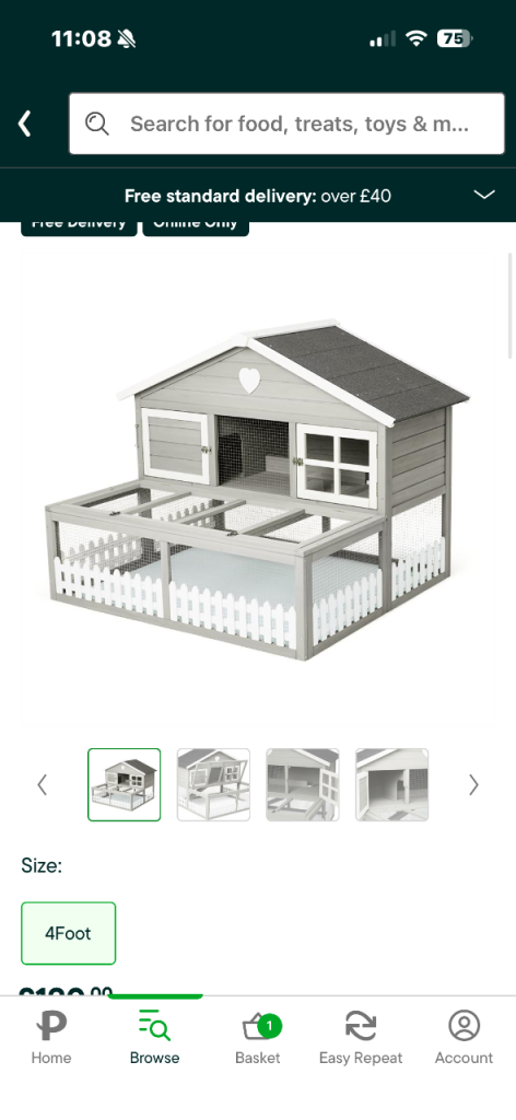 Pet at home cosy cottage with rain cover