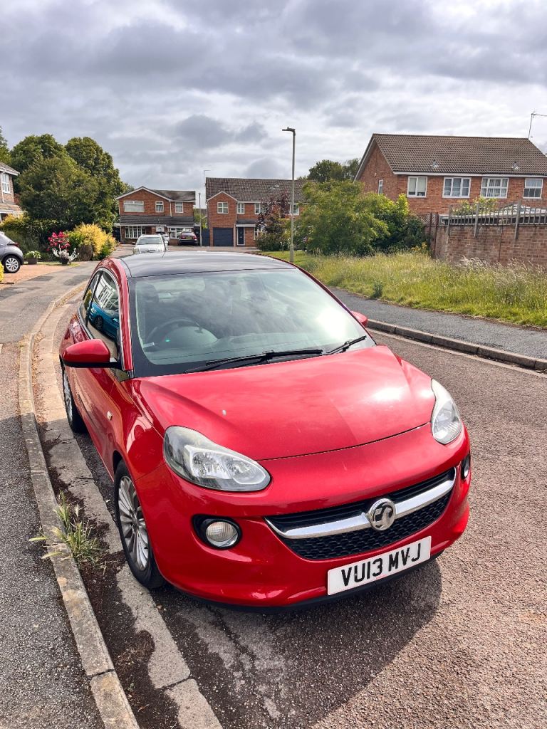 Vauxhall Adam Glam 1.4 – 77k miles – 11 months MOT – Heated Seats + Heated Steering Wheel