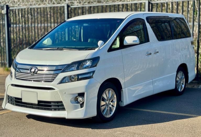 2014 Toyota Vellfire GOLDEN EYES II V6 MPV Petrol Automatic