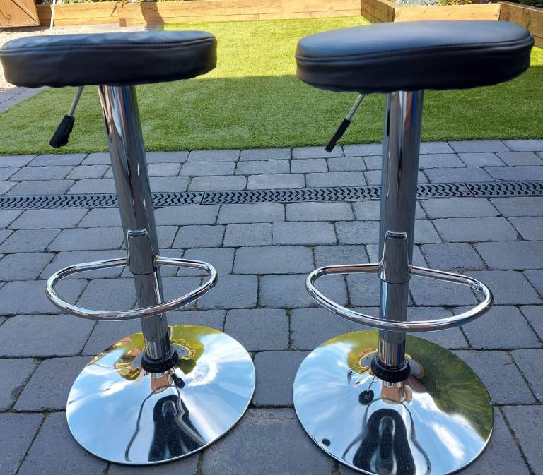 Bar stools
