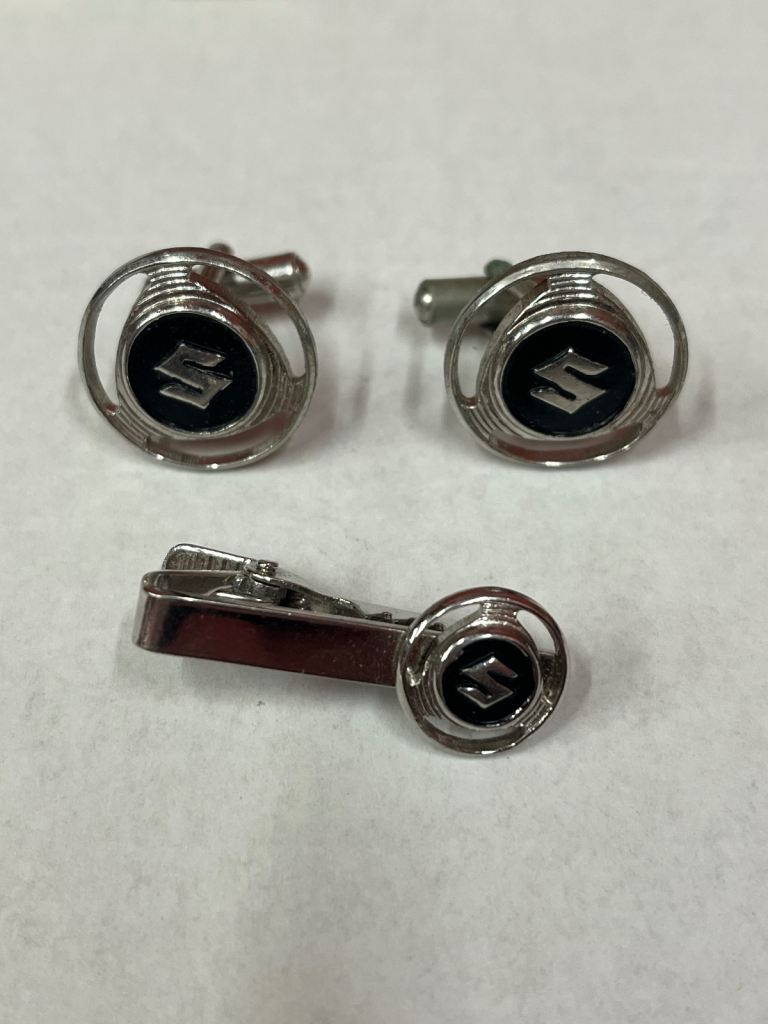 Vintage 1970s 1980s Suzuki Motorsport Cufflinks & Tie Clip Matching Set
