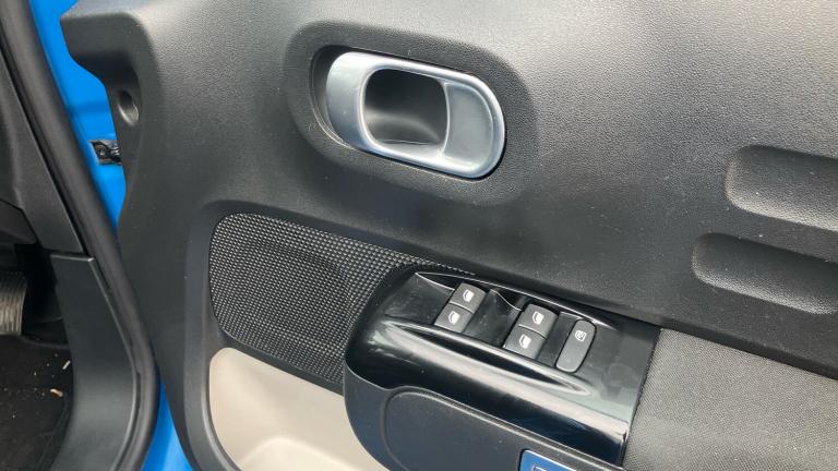 2017 Citroen C3 1.2 PureTech 82 Feel 5dr Petrol Hatchback Hatchback Petrol Manual