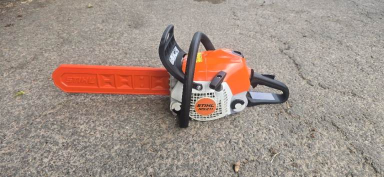 Stihl ms211 Chainsaw