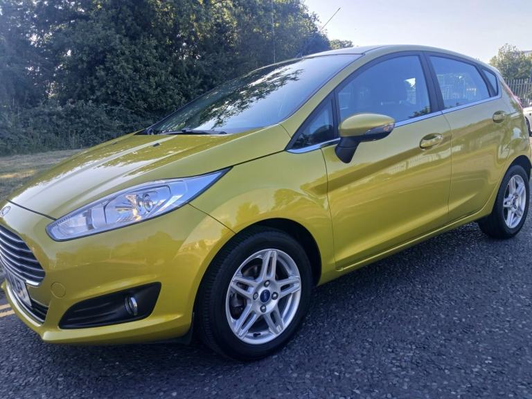 2014 Ford Fiesta 1.6 Zetec 5dr AUTOMATIC Powershift HATCHBACK Petrol Automatic