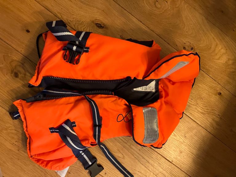 Child’s life jacket. Free. Collection only 