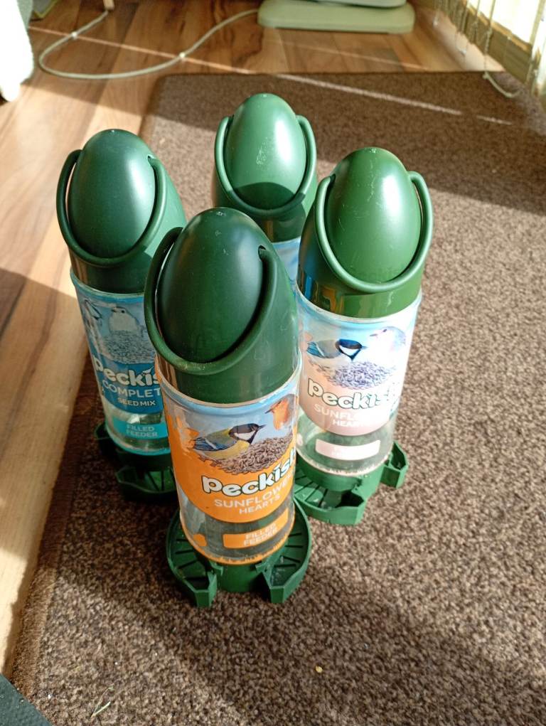 BIRD FEEDERS (peckish)