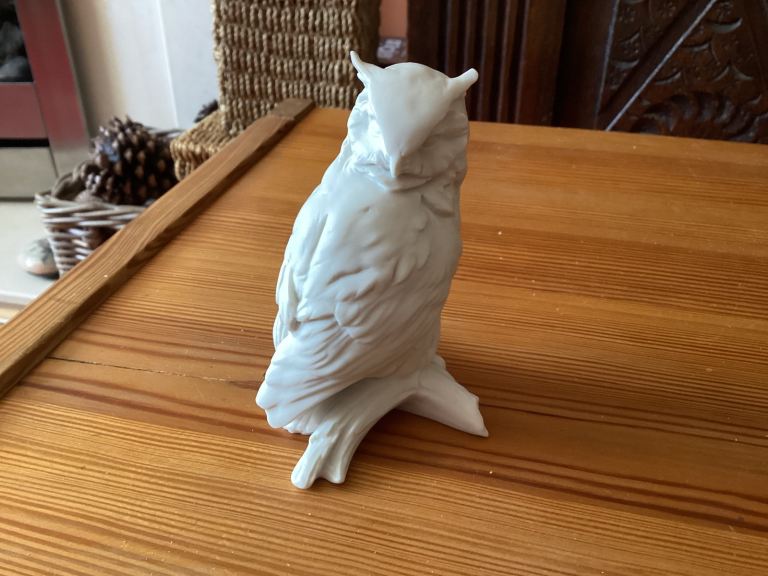 Kaiser Porcelain Owl, Model 779, for sale.