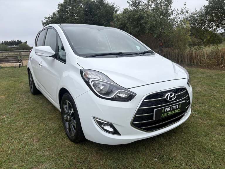 2017 Hyundai Ix20 1.6 IX20 PREM NAV 1.6 A/T MY17 Hatchback Petrol Automatic