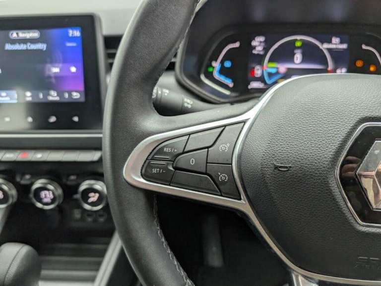 2023 Renault Clio 1.6 E-TECH Evolution Hatchback 5dr Petrol Hybrid Auto Euro 6 (s/s) (145 ps) HAT...